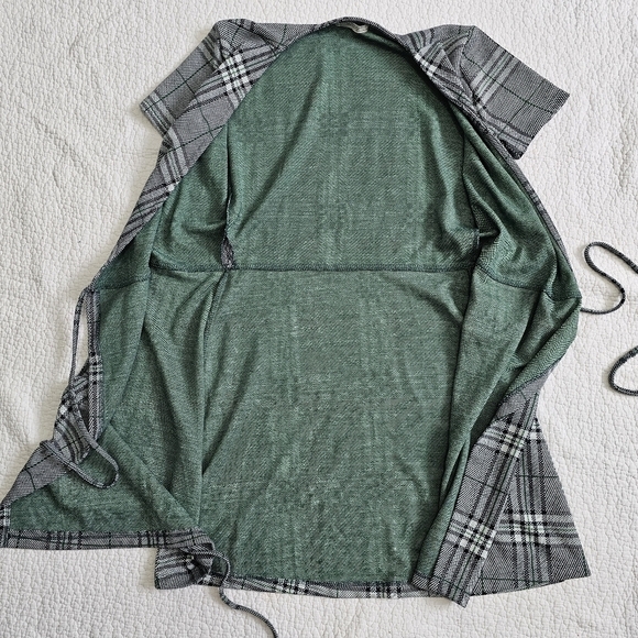 Zara Plaid Wrap Mini Dress Medium - Picture 4 of 8